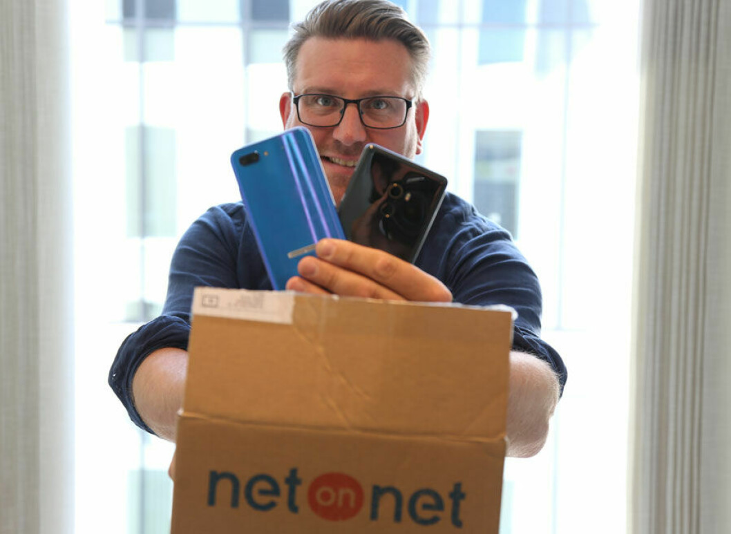 Peter Andersson i NetOnNet har spurt forbrukerne, Bare 8 prosent mener det nå er viktig å kjøpe den nyeste modellen mobil.