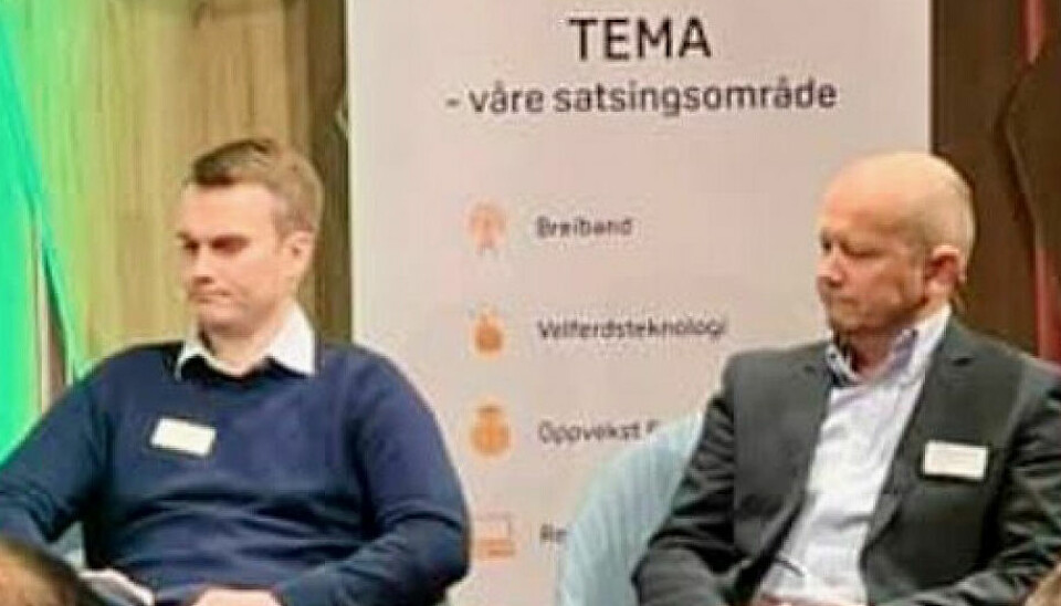 Her er Jan Ove Meling i Kinsarvik Breiband (t.v.) og Gunvall Medhus i Okapi sammen på en konferanse på Voss arrangert av IT Forum Vest.